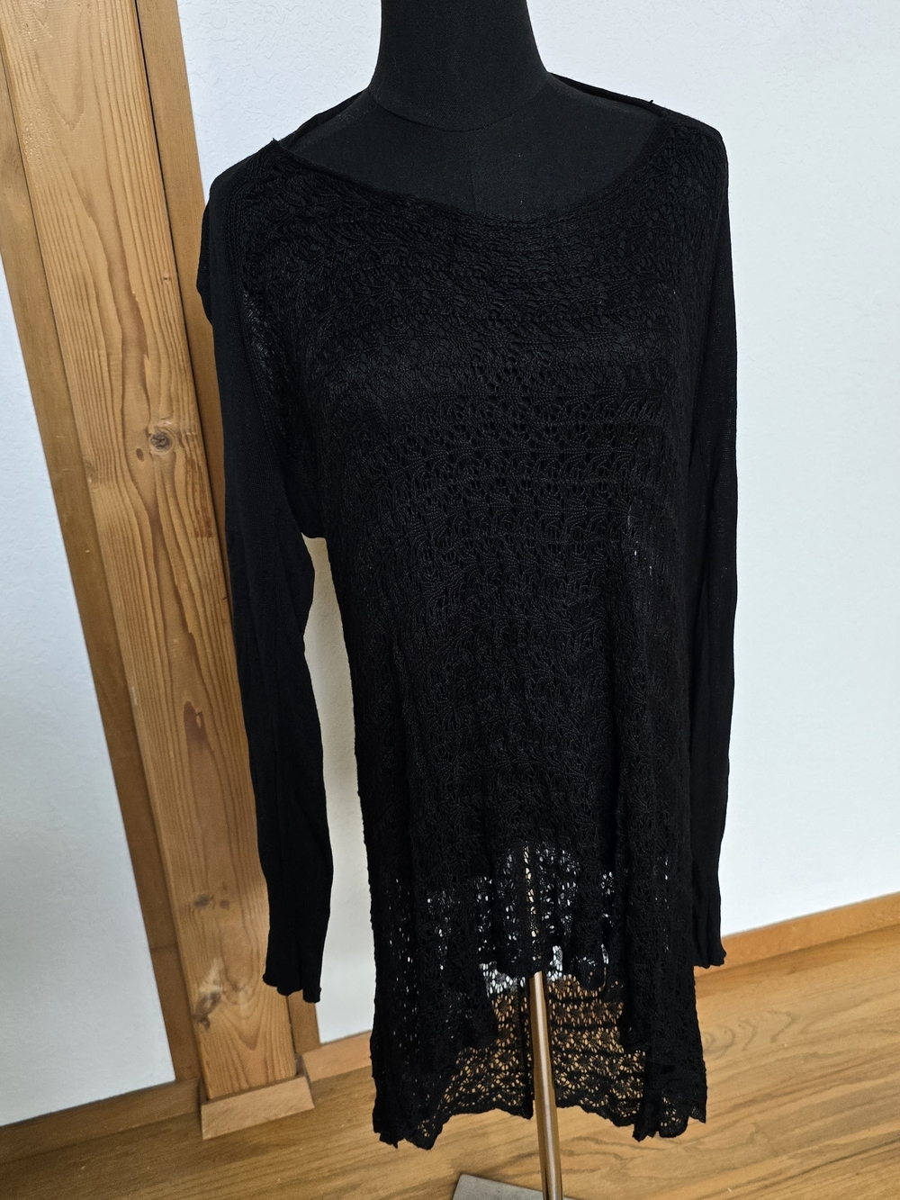 NWT Grace & Lace Two-Fit Knit Cardigan Convertible Pullover Sweater Black